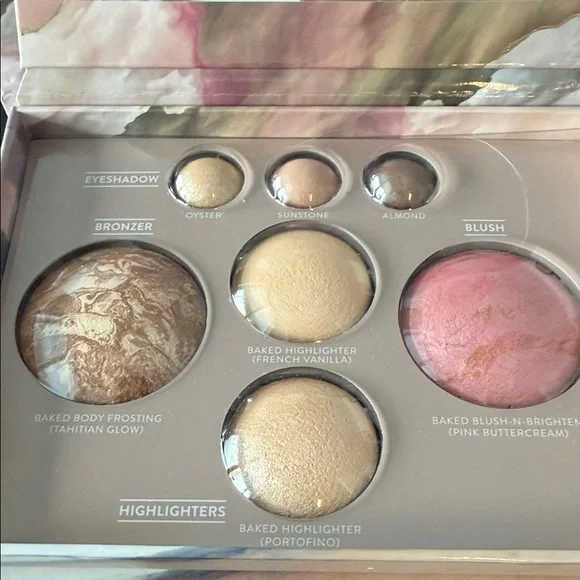 Laura Geller Baked Full Face Basics Palette - Pink and Gold - Picture 6 of 6